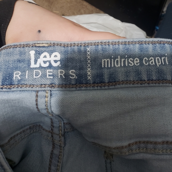 6 pairs of jeans barely worn - Picture 10 of 16